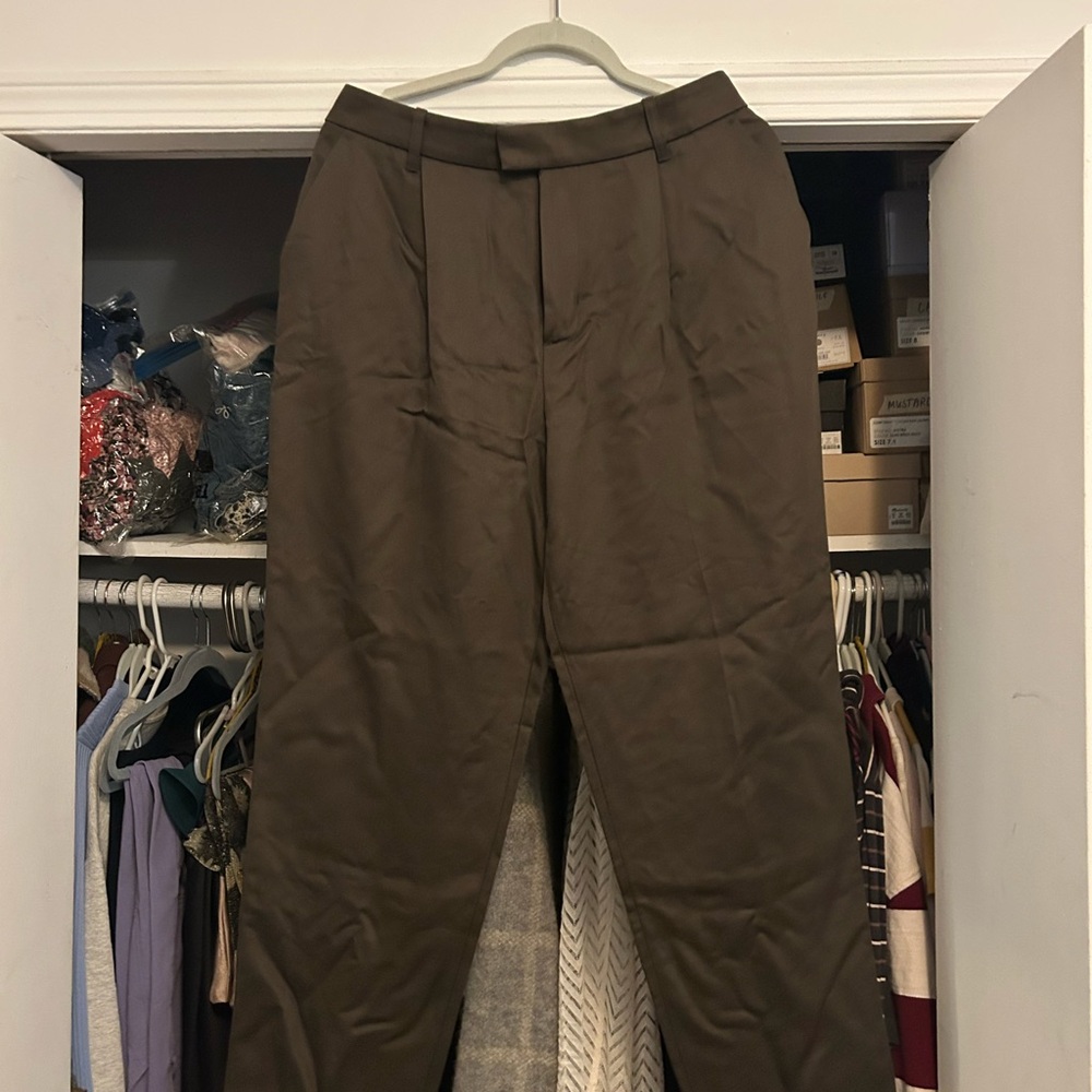 NWOT KOTN brown pleated trouser